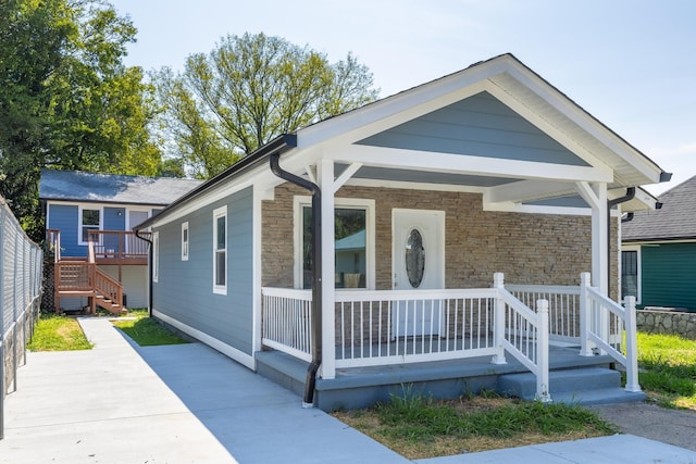 view of front of home featuring a porch