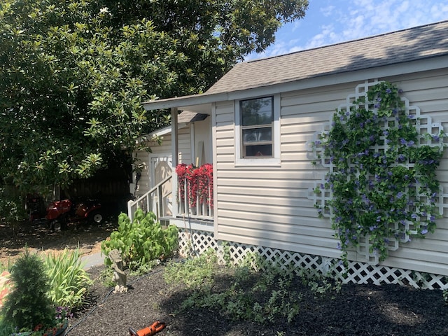 view of home's exterior