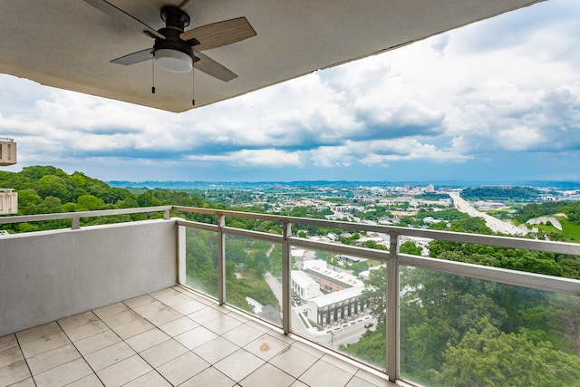 balcony featuring a ceiling fan