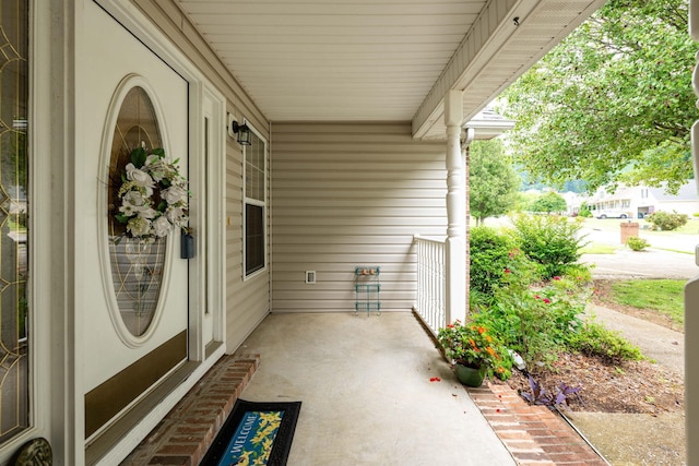 view of patio featuring covered porch