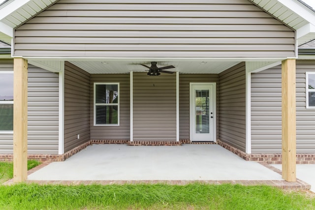 view of patio / terrace with ceiling fan