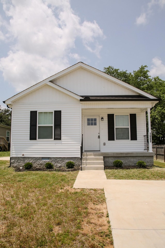 1603 Mantlo St, Springfield, TN 37172 - view of front of home with a front yard and a porch