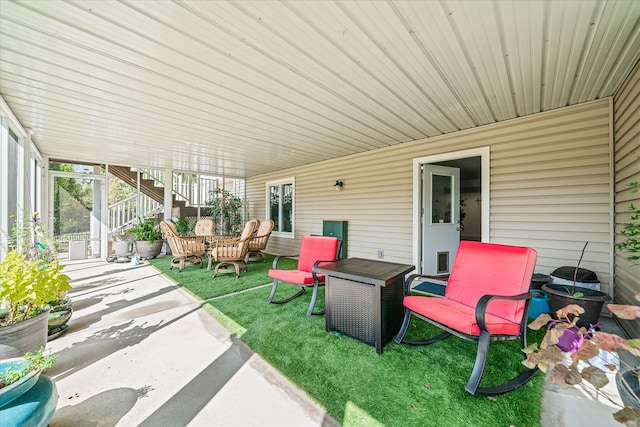 view of sunroom / solarium