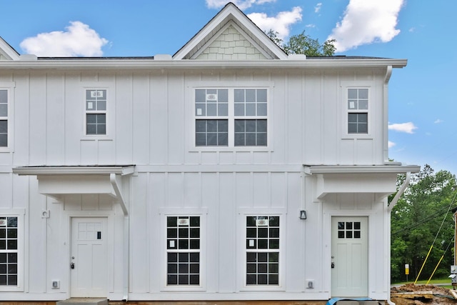 320 Moffat St Unit 105, Monteagle, TN 37356 - view of front of property featuring board and batten siding
