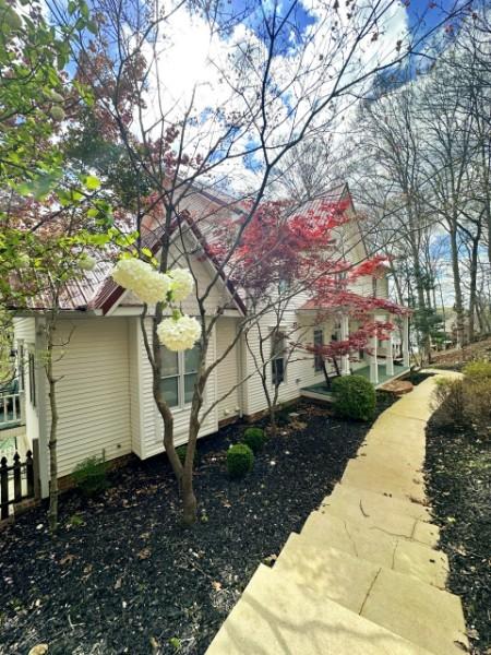 111 Chestnut St, Estill Springs, TN 37330 - photo 4