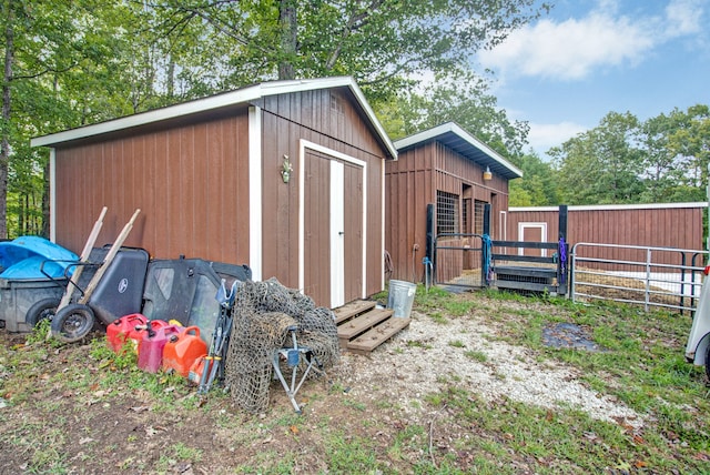 view of outbuilding