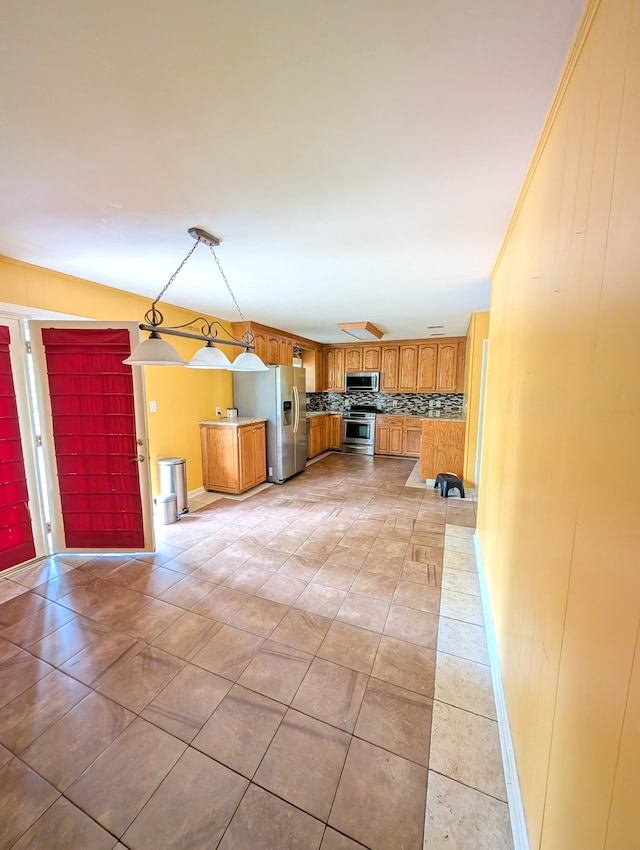 unfurnished living room with light tile patterned floors and crown molding