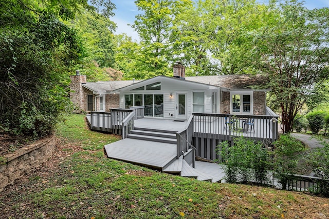 view of front of property featuring a deck