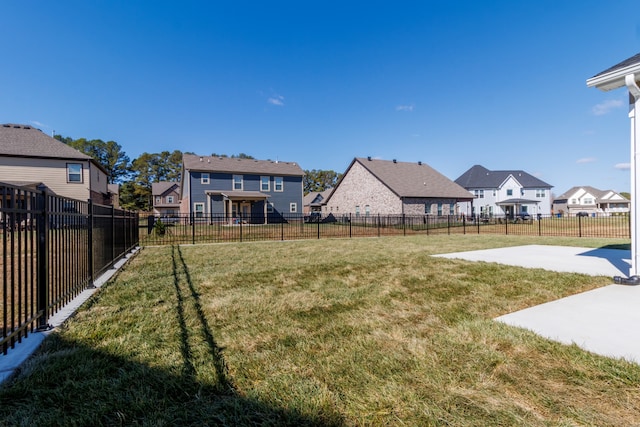 view of yard with a patio