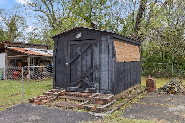 view of outdoor structure