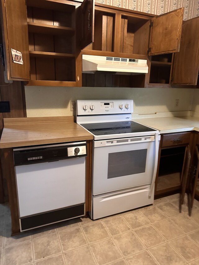 kitchen featuring white appliances