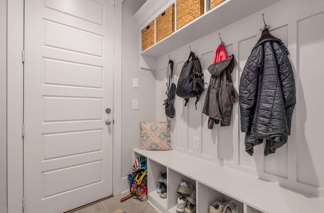 mudroom featuring light tile patterned flooring