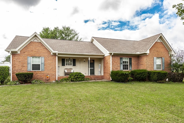 ranch-style house with a front yard