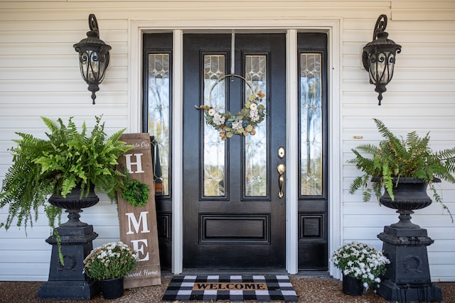 view of property entrance