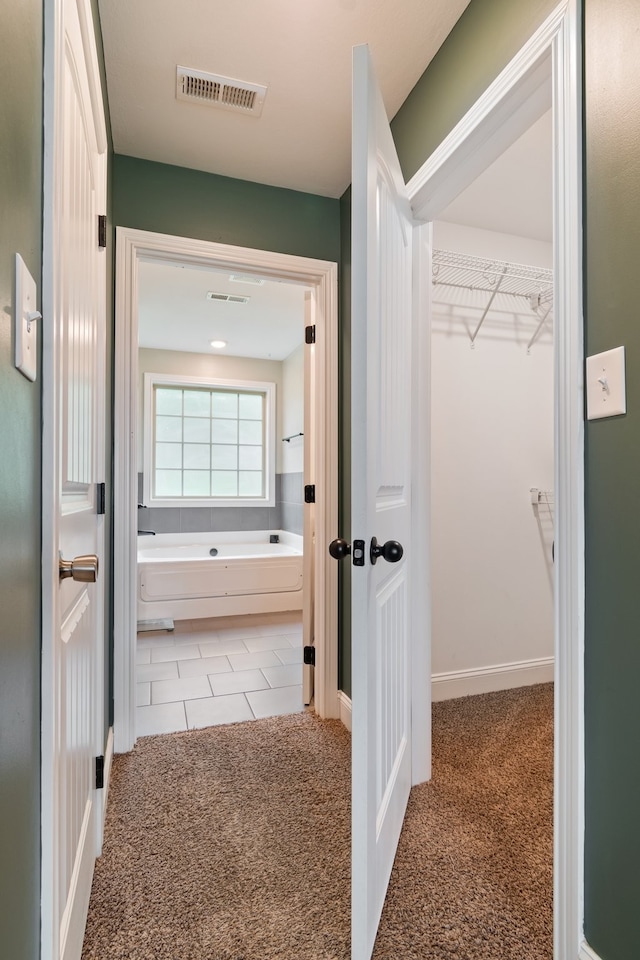 bathroom featuring a bathtub