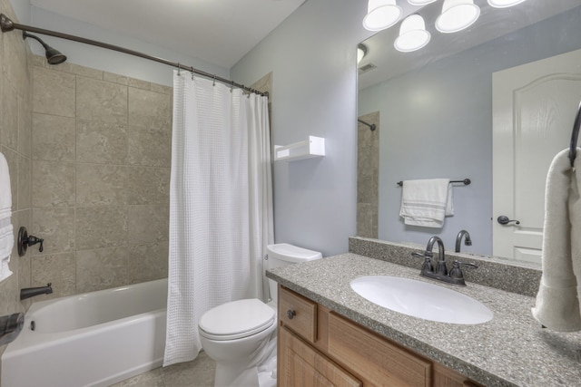 full bathroom with shower / bath combo with shower curtain, vanity, and toilet