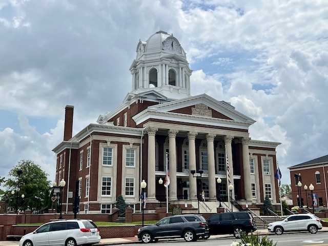 view of building exterior