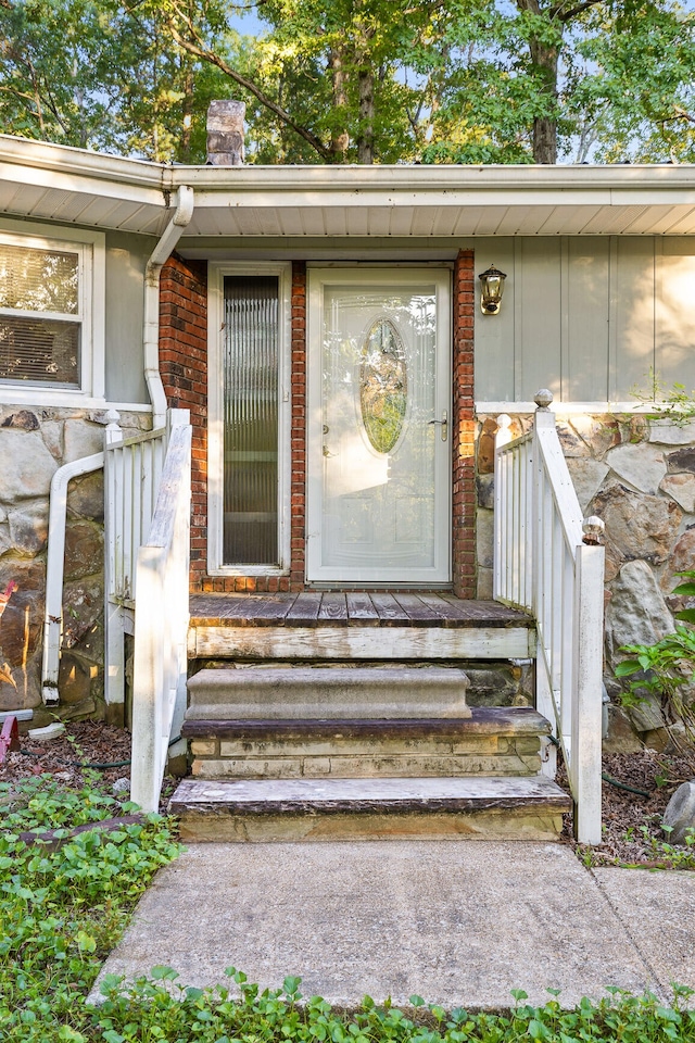 view of entrance to property