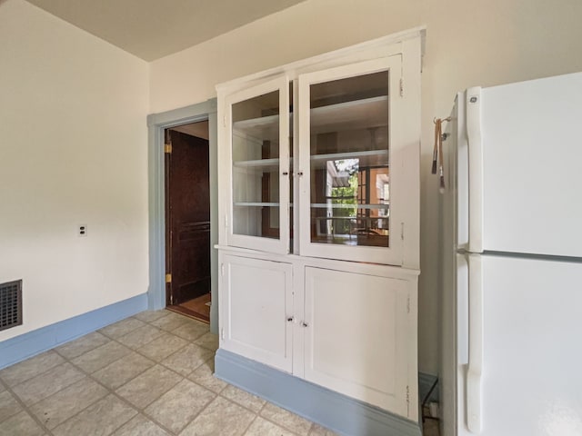 view of unfurnished dining area