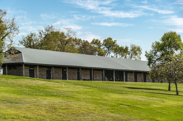 exterior space with a front yard