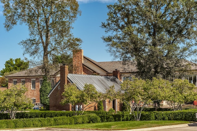 view of front of house