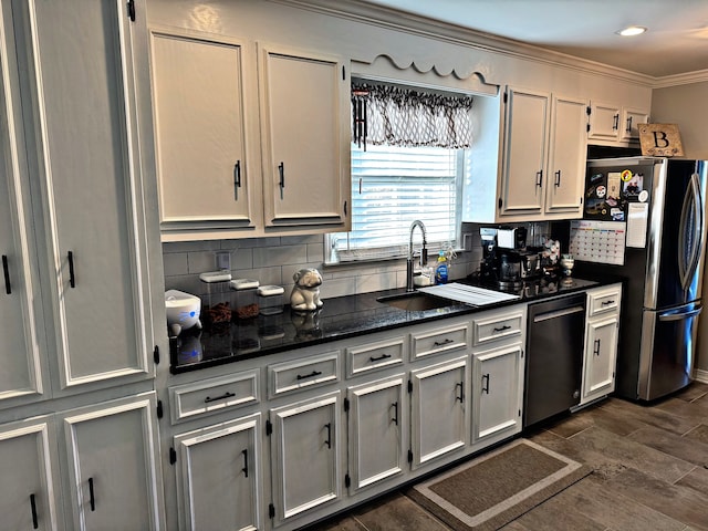 kitchen featuring decorative backsplash, sink, dark hardwood / wood-style flooring, crown molding, and appliances with stainless steel finishes