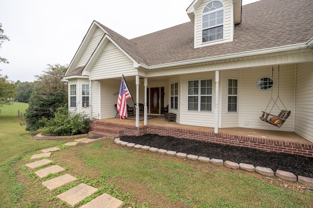 view of front of home with a front lawn