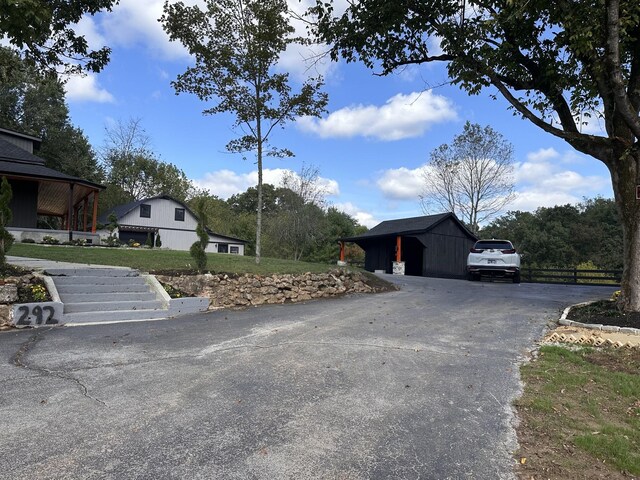 292 Quebeck Rd, Quebeck, TN 38579 - exterior space featuring driveway