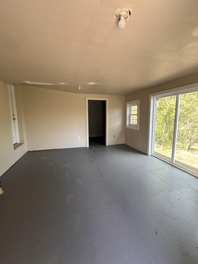 292 Quebeck Rd, Quebeck, TN 38579 - spare room with concrete floors