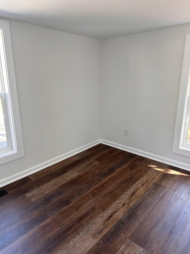 292 Quebeck Rd, Quebeck, TN 38579 - unfurnished room with dark wood-style floors and baseboards
