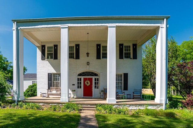 view of front of property