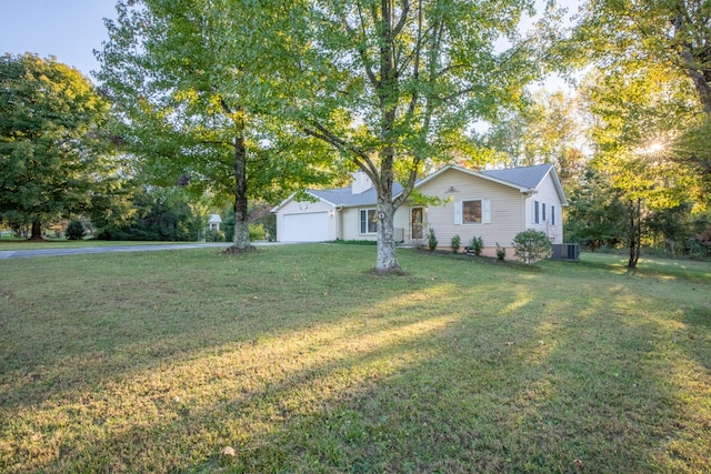 view of yard with a garage