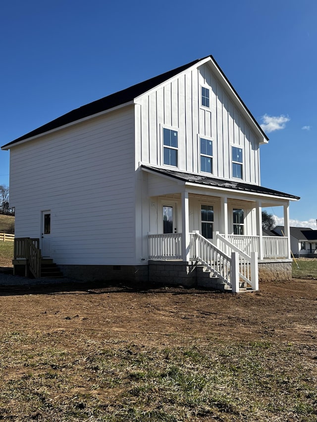 view of front of house with a porch