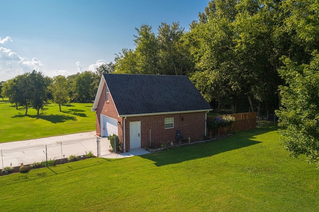 exterior space with a yard