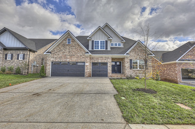 craftsman house with a front lawn