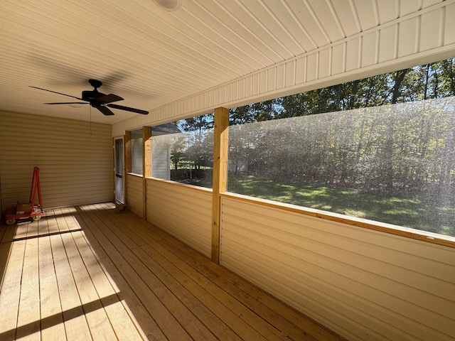 deck featuring ceiling fan