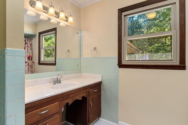 111 Parkview Dr, Mcminnville, TN 37110 - full bathroom featuring wainscoting, vanity, ornamental molding, and tile walls