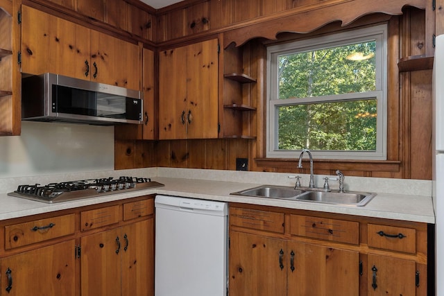 111 Parkview Dr, Mcminnville, TN 37110 - kitchen with stainless steel appliances, light countertops, a sink, and open shelves