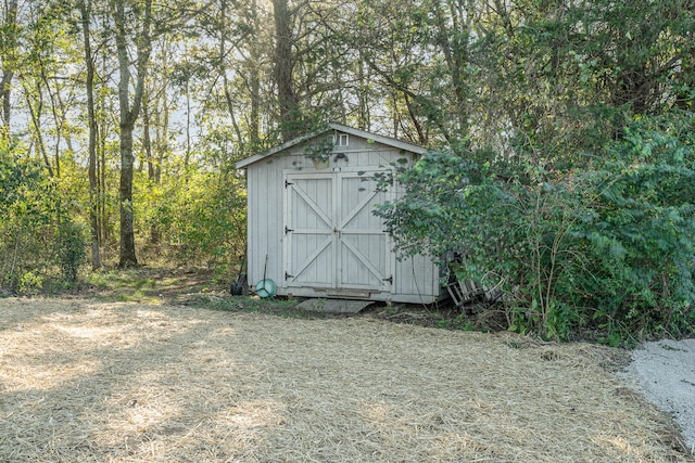 view of outdoor structure