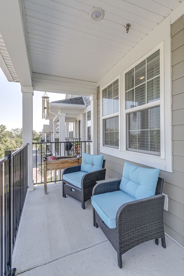 view of patio / terrace with an outdoor hangout area