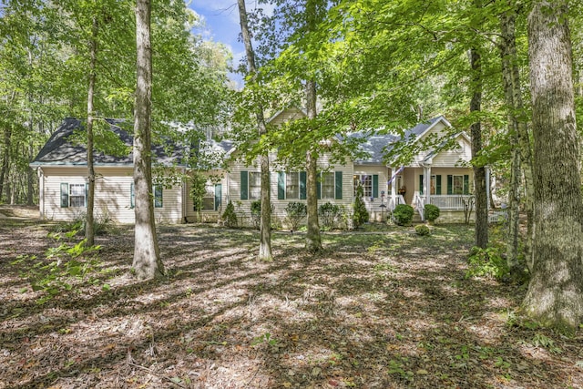 view of front of home featuring covered porch