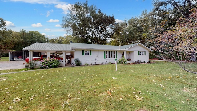 single story home featuring a front lawn and a carport