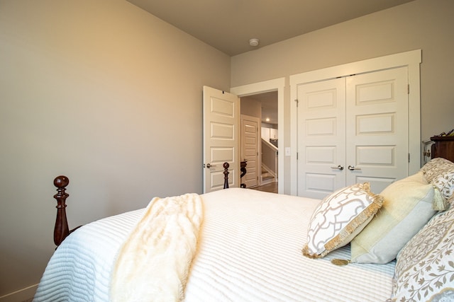 bedroom with a closet