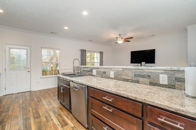 kitchen with crown molding, sink, hardwood / wood-style flooring, dishwasher, and ceiling fan