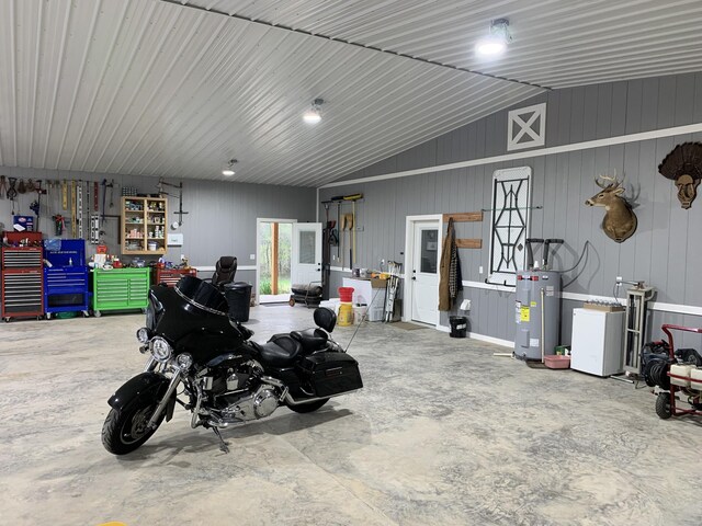 2175 Winsett Rd, Springville, TN 38256 - garage featuring electric water heater