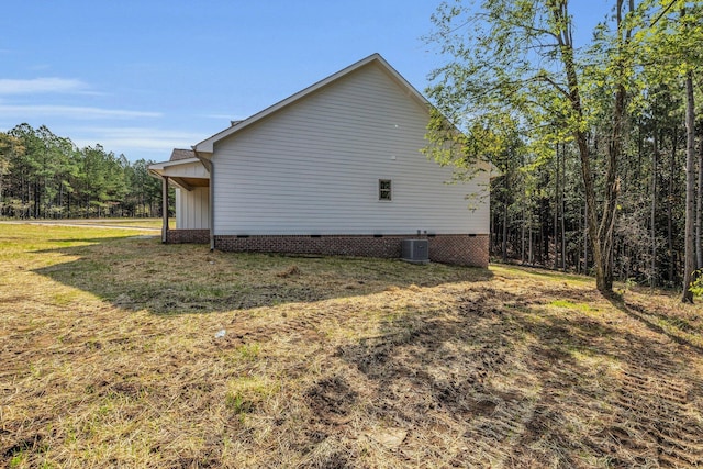 405 Boone Pass, Jasper, TN 37347 - view of property exterior featuring crawl space, central air condition unit, and a lawn
