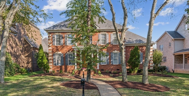 view of front of house with a front yard