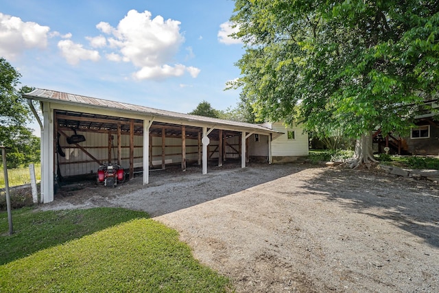 361 New Middleton Hwy, Gordonsville, TN 38563 - view of parking with a pole building