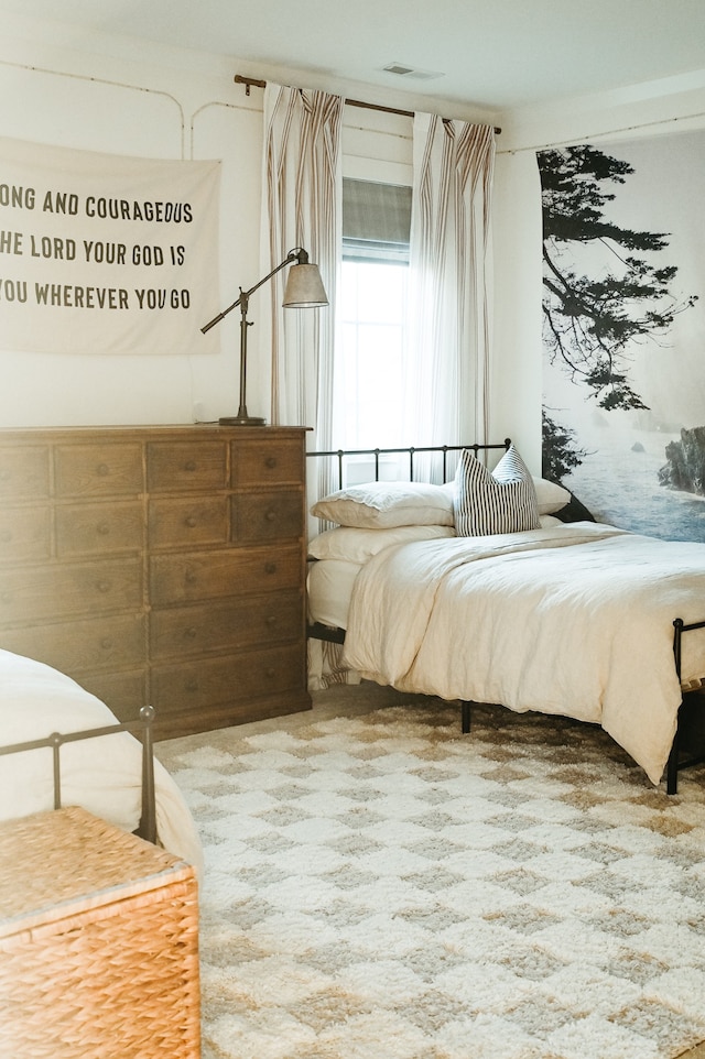 bedroom featuring carpet floors