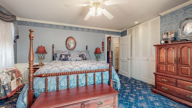 bedroom with a closet, ceiling fan, and ornamental molding